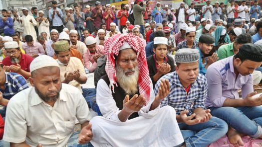 আত্মশুদ্ধি ও নিরাপত্তা কামনায় শেষ হল বিশ্ব ইজতেমা