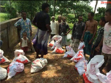 ছাতকে আব্দুল জলিলের উদ্যোগে তৃতীয় ধাপে খাদ্য সামগ্রী বিতরণ সম্পন্ন