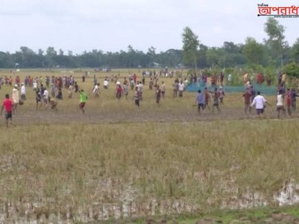 বাহুবলে সংঘর্ষে পুলিশসহ শতাধিক গ্রামবাসী আহত