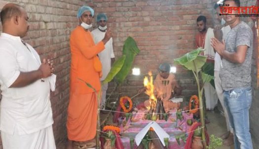 ঝিনাইদহে ইস্কন মন্দিরে জগন্নাথদেবের হোম কৃষ্ণযজ্ঞ অনুষ্ঠিত