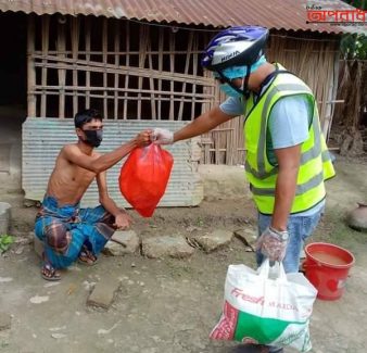 নড়াইলে করোনা প্রতিরোধে সাধারণ মানুষের পাশে সৈনিক ইন্জিঃ খশরুল আলম পলাশ নড়াইলে করোনা প্রতিরোধে সাধারণ মানুষের পাশে সৈনিক ইন্জিঃ খশরুল আলম পলাশ