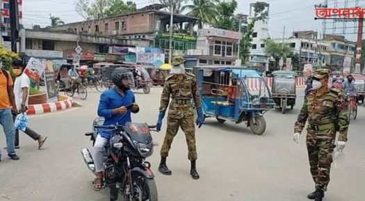 ঝিনাইদহে করোনা প্রতিরোধে সেনাবাহিনীর টহল