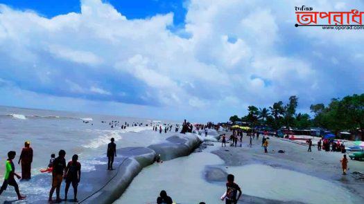 ঈদুল-আযহার আগমনে স্বপ্নীল,সাগরকন্যা কুযাকাটা সেজেছে বাহারী আর বর্নিল  রঙে-ঢঙে॥