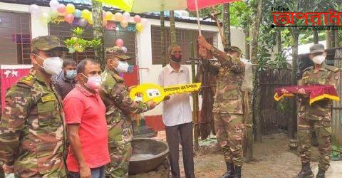 চুনারুঘাটে মুক্তিযোদ্ধা আঃ রশীদের জন্য সেনা প্রধানের উপহার ‘বসতবাড়ি’