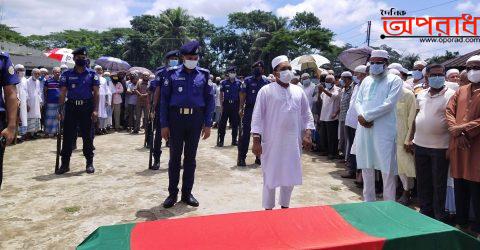 কাউখালীতে সাবেক কমান্ডার মুক্তিযোদ্ধা সাঈদকে রাষ্ট্রীয় মর্যাদায় দাফন