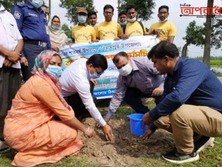 তরুণদের এ উদ্যোগে বাংলাদেশ একদিন বজ্রপাতমুক্ত হবে- ডিসি দিনাজপুর