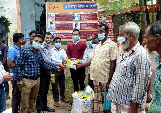 আজমিরীগঞ্জে ক্ষুদ্র ও প্রান্তিক কৃষকদের মাঝে বিনামূল্যে সার ও বীজ বিতরণ