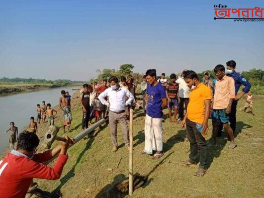 আজমিরীগঞ্জে অভিযান চালিয়ে ২টি ড্রেজার মেশিন ও ২ হাজার মিটার পাইপ জব্দ ও ধ্বংস