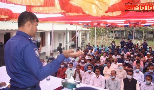 কুষ্টিয়া ইবি থানায় ওপেন হাউজডে অনুষ্ঠানে নবাগত পুলিশ সুপার খাইরুল আলম