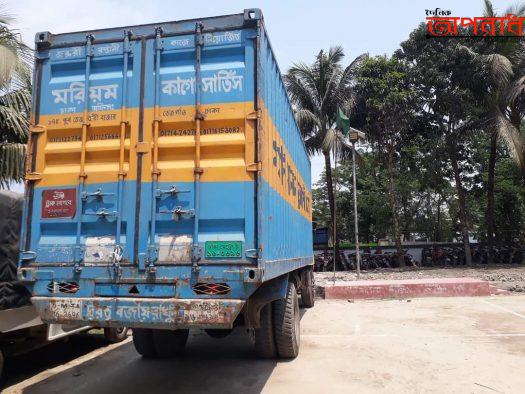 নোয়াখালী সোনাইমুড়ীতে লরি চাপায় শিশুর মৃত্যু