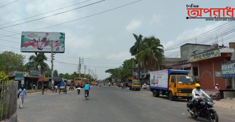 খুলনায় কড়াকড়ি ভাবে চলছে লকডাউন