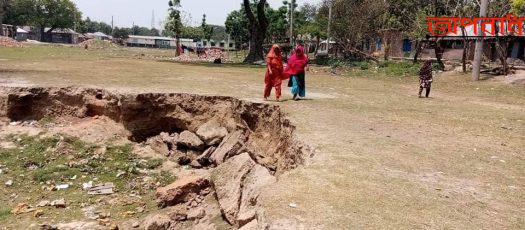 কুষ্টিয়ায় ডোবার পাড় ভেঙে মৃত্যু হল আরজিনার