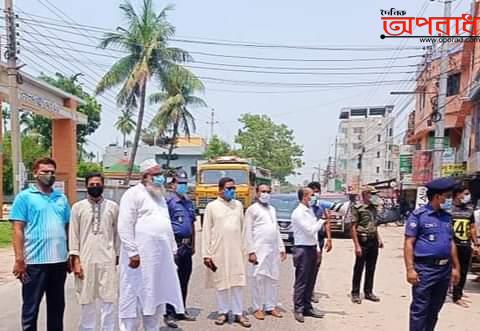 কুষ্টিয়ার ভেড়ামারাতে মাস্ক ব‍্যাবহার নিশ্চিতে মাঠে নেমেছেন ইউএনও।