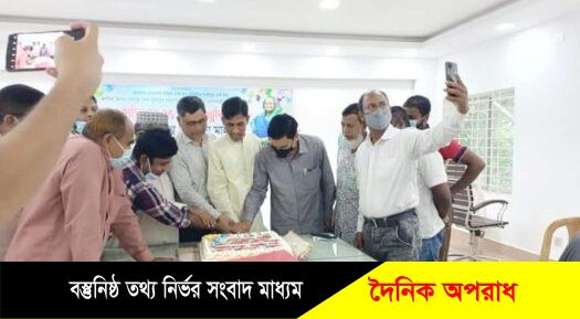 প্রধানমন্ত্রী শেখ হাসিনার জন্মদিনে কুষ্টিয়া গণপূর্তের শ্রমিক কর্মচারী ইউনিয়নের দোয়া মাহ্ফিল