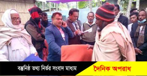 হাড় কাঁপানো শীতে উষ্ণতা দিচ্ছেন কুষ্টিয়া নন্দলালপুর ইউপি চেয়ারম্যান খোকন