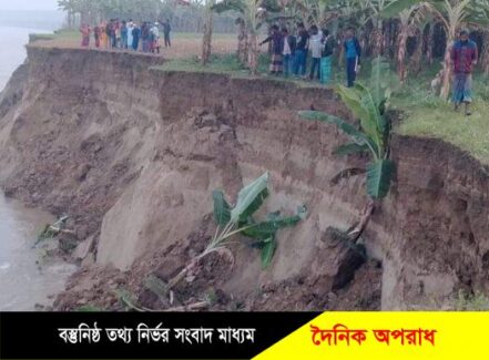 কুষ্টিয়ার অবৈধ বালি ব্যবসায়ীদের কারণে সাহেব নগর গ্রাম আজ বিলুপ্তির পথে