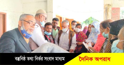 সিরাজদিখানের জৈনসারে প্রধানমন্ত্রীর দেয়া শীতবস্ত্র (কম্বল) বিতরণ করা হয়েছে।