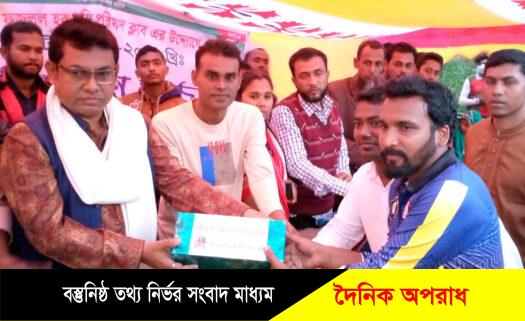 কলাপাড়ায় যুবলীগের কেন্দ্রীয় সংগঠনিক সম্পাদক এ্যাড, সোহাগ যুবকদের ক্রীড়ায় মনোযোগী হওয়ার কথা বললেন ॥