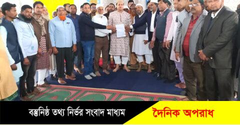 নন্দীগ্রামে সরকারি অনুদানের ডিও হস্তান্তর করলেন সাংসদ মোশারফ হোসেন