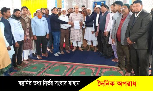 নন্দীগ্রামে সরকারি অনুদানের ডিও হস্তান্তর করলেন সাংসদ মোশারফ হোসেন