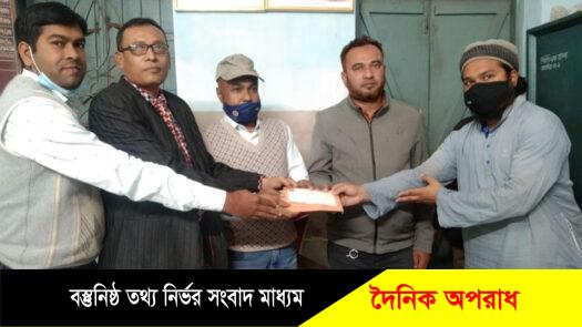 হিলিতে প্রণোদনা কর্মসূচির আওতায় সাড়ে ২৮ লক্ষ টাকার ঋণ বিতরণ