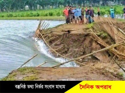 তাহিরপুরের নজরখালি বাঁধ ভেঙে হাওরে পানি প্রবেশ