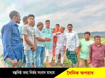 তাহিরপুরের ঝুঁকিপূর্ণ ফসল রক্ষা বাঁধ পরিদর্শন করেন হাজ্বী রিয়াজ উদ্দিন খন্দকার লিটন