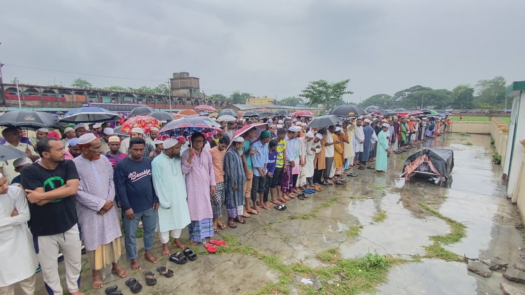 নবীগঞ্জে মর্মান্তিক সড়ক দূর্ঘটনায় নিহত প্রেসক্লাবের সাবেক সভাপতি এটিএম সালামের স্ত্রী’র দাফন সম্পন্ন৷