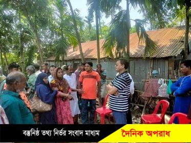 ১৫ মিনিটের তাণ্ডবে লন্ডভন্ড কুষ্টিয়া, দ্রুত অপসারণে মাঠে উপজেলা চেয়ারম্যান আতাউর রহমান আতা