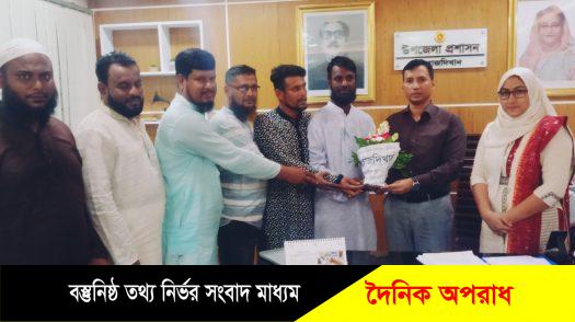 সিরাজদিখানে ইমারত নির্মাণ শ্রমিক ইউনিয়ন ( ইনসাব) এর ফুলেল শুভেচছা