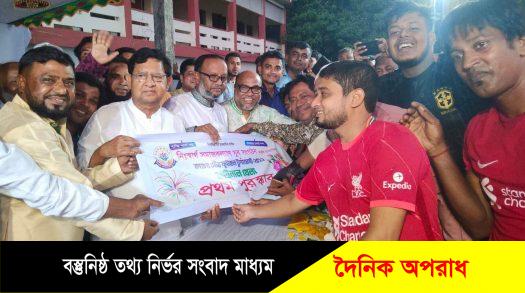 নিঃস্বার্থ সমাজকল্যাণ যুব সংগঠনের আয়োজনে রূপগঞ্জে কাঞ্চন পৌর ফুটবল টুর্নামেন্ট-২০২২ ফাইনাল খেলা অনুষ্ঠিত