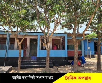 নন্দীগ্রামে ৮৭ লাখ টাকা ব্যয়ে ১৪টি প্রাথমিক বিদ্যালয় মেরামত কাজ চলছে