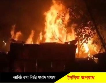 নন্দীগ্রামে বৈদ্যুতিক শর্ট সার্কিট থেকে অগ্নিকাণ্ডে পুড়লো ২টি বাড়ি