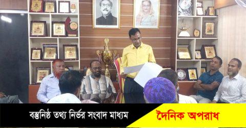 নন্দীগ্রাম পৌরসভার আওতায় ১৪টি মসজিদ ও মন্দির উন্নয়ন কাজের বিল প্রদান