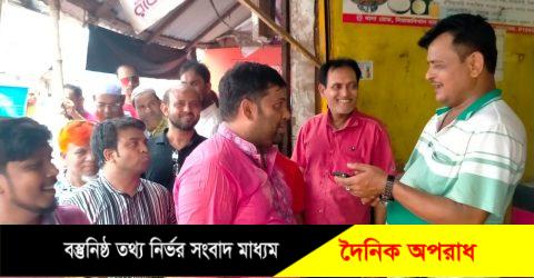 সিরাজদিখানে চেয়ারম্যান প্রার্থী মঈনুল হাসান নাহিদ মোটর সাইকেল মার্কায় ভোট চেয়ে ব্যপক গণসংযোগ!